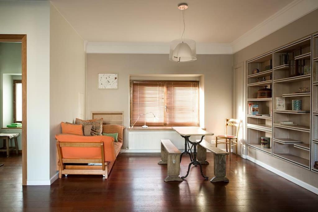 B&B La Chambre De Plume Schaerbeek Buitenkant foto