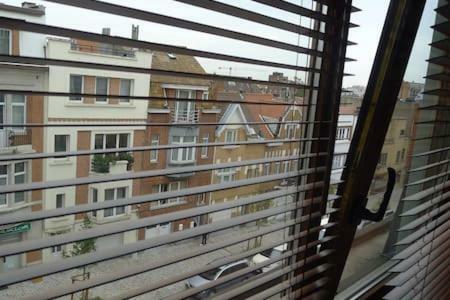 B&B La Chambre De Plume Schaerbeek Buitenkant foto